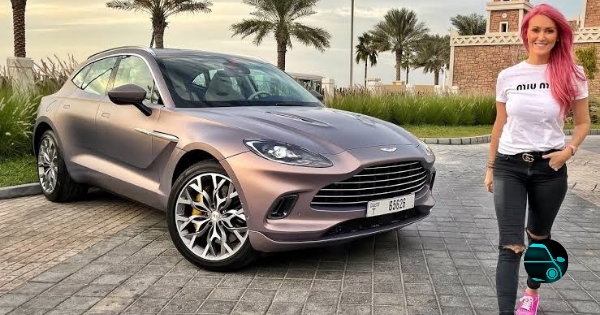 Aston Martin DBX