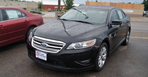 Ford Taurus (2009–2012)